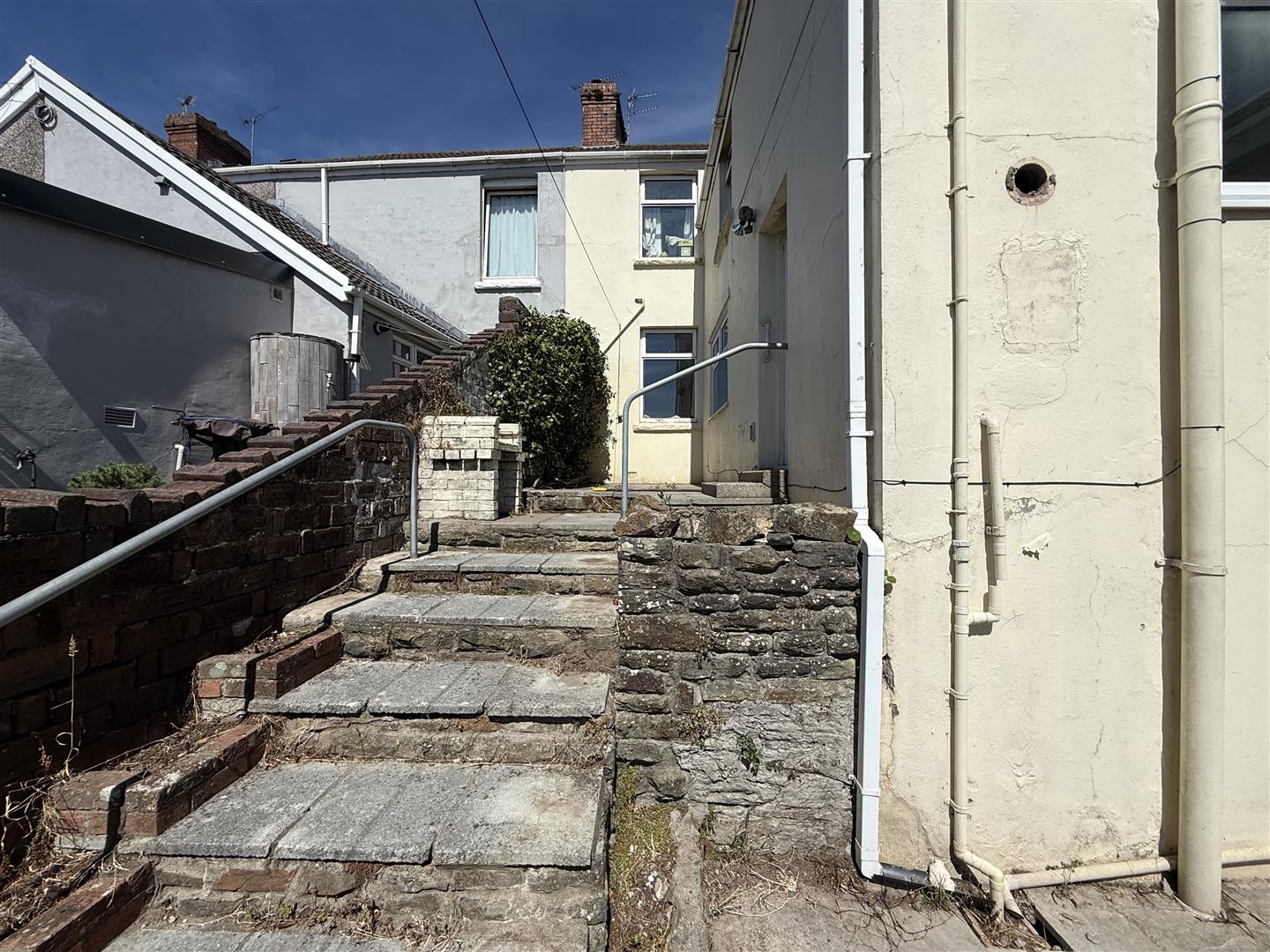 Coedsaeson Crescent, Sketty, Swansea, SA2 9DG